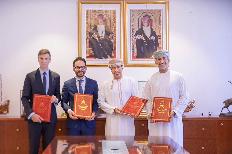 Ministry of Energy and Mineral and Shell sign an exploration and production sharing agreement for Block 11